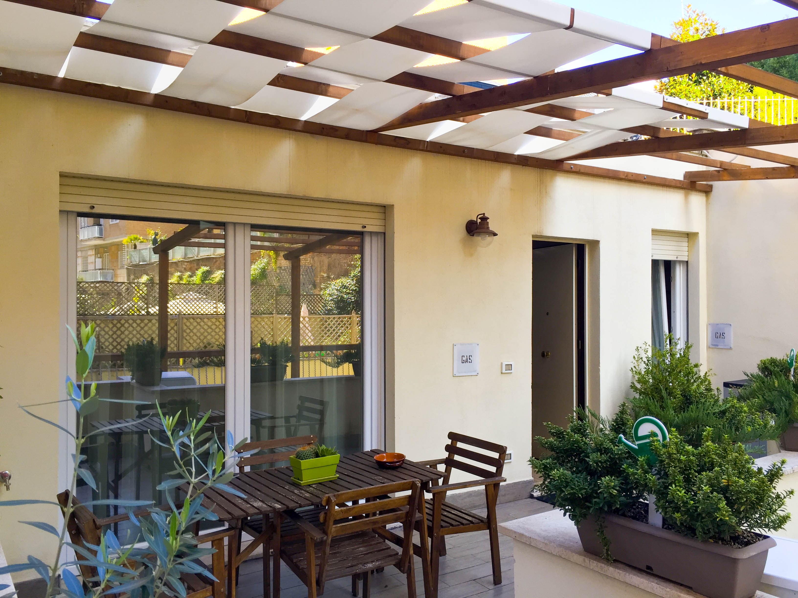 Carminia Relax CR One — San Giovanni, Roma
