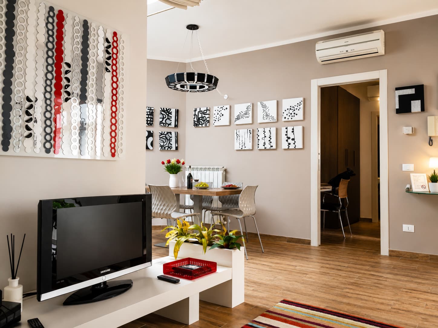 Carminia Relax CR One — San Giovanni, Roma